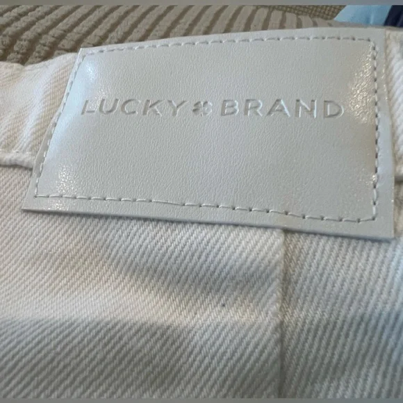 Lucky Brand High Rise Wide Leg Crop Jeans White Size 6 (28) NWT - Picture 7 of 10